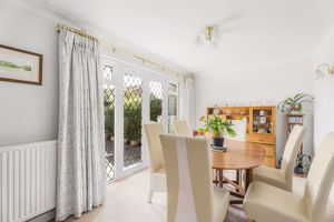 Dining room- click for photo gallery